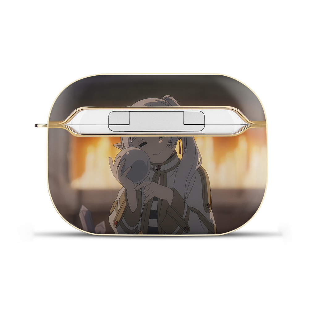 （画像用） 葬送のフリーレン Frieren 【AirPods Pro用】ハードシェル保護ケース｜耐衝撃・防指紋・カラビナ付き商品仕様