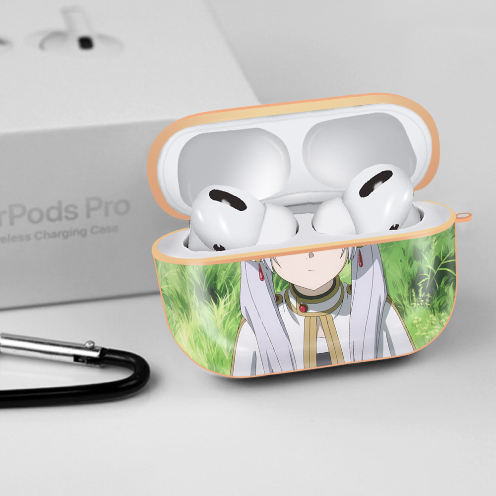 葬送のフリーレン Frieren 【AirPods Pro用】ハードシェル保護ケース｜耐衝撃・防指紋・カラビナ付き商品仕様