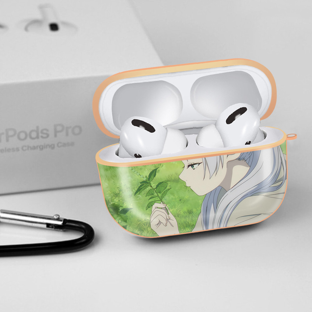 葬送のフリーレン Frieren 【AirPods Pro用】ハードシェル保護ケース｜耐衝撃・防指紋・カラビナ付き商品仕様