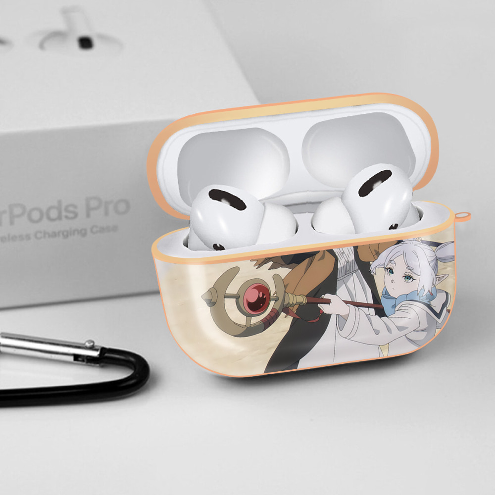 葬送のフリーレン Frieren 【AirPods Pro用】ハードシェル保護ケース｜耐衝撃・防指紋・カラビナ付き商品仕様