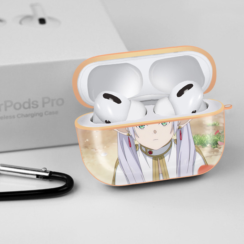 葬送のフリーレン Frieren 【AirPods Pro用】ハードシェル保護ケース｜耐衝撃・防指紋・カラビナ付き商品仕様
