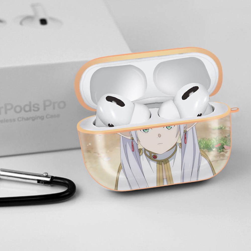 葬送のフリーレン Frieren 【AirPods Pro用】ハードシェル保護ケース｜耐衝撃・防指紋・カラビナ付き商品仕様