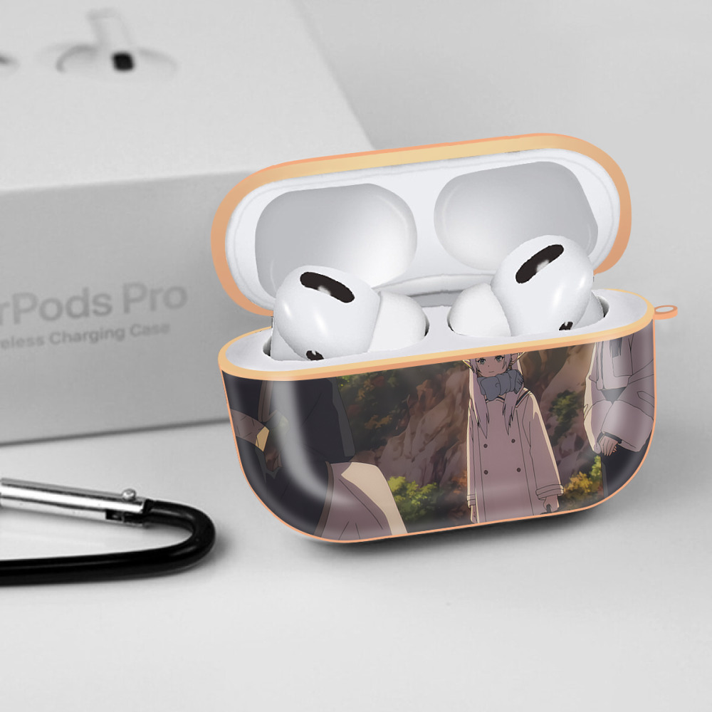 葬送のフリーレン Frieren 【AirPods Pro用】ハードシェル保護ケース｜耐衝撃・防指紋・カラビナ付き商品仕様