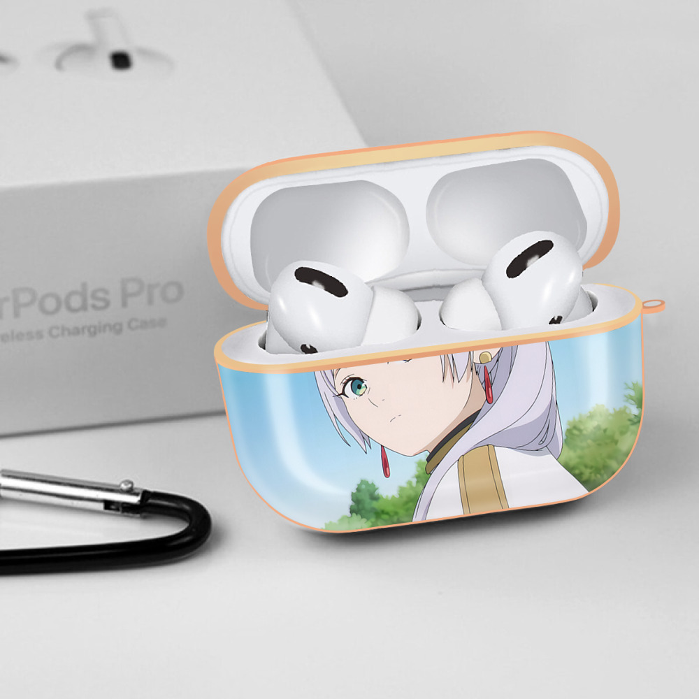 葬送のフリーレン Frieren 【AirPods Pro用】ハードシェル保護ケース｜耐衝撃・防指紋・カラビナ付き商品仕様