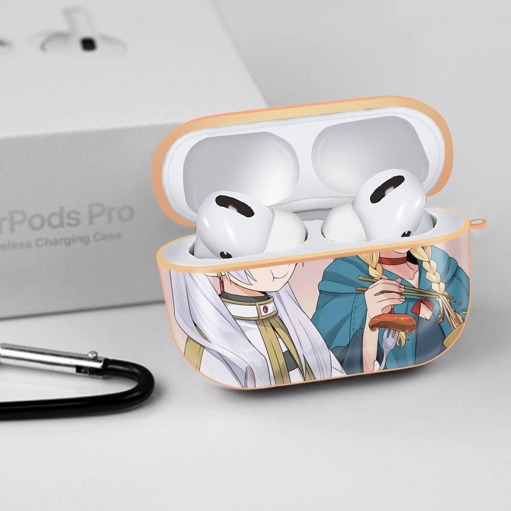 葬送のフリーレン Frieren 【AirPods Pro用】ハードシェル保護ケース｜耐衝撃・防指紋・カラビナ付き商品仕様