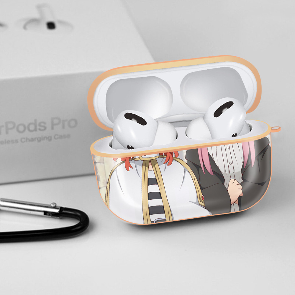 葬送のフリーレン Frieren 【AirPods Pro用】ハードシェル保護ケース｜耐衝撃・防指紋・カラビナ付き商品仕様