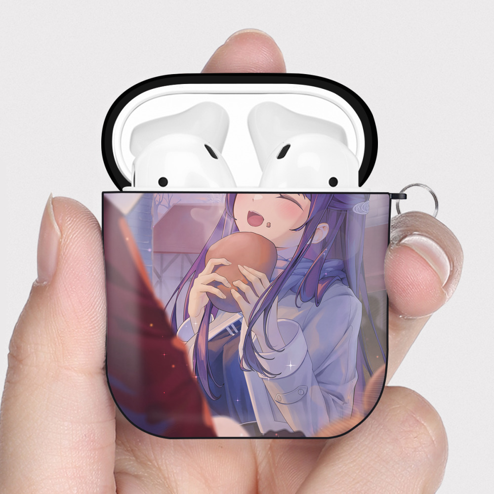（画像用） 葬送のフリーレン Frieren AirPods 第2世代保護ケース ハードシェル ブラック 耐衝撃・防指紋・カラビナ付き