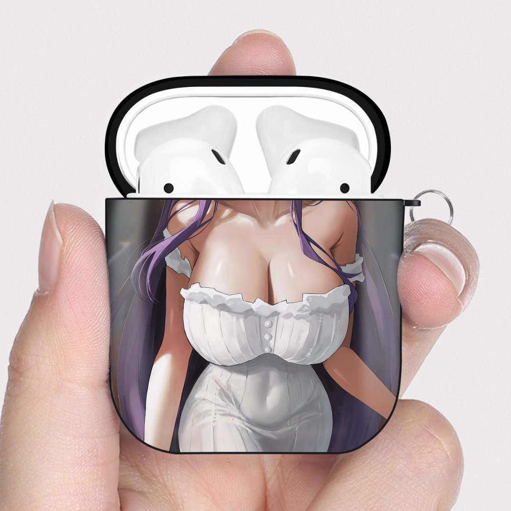 （画像用） 葬送のフリーレン Frieren AirPods 第2世代保護ケース ハードシェル ブラック 耐衝撃・防指紋・カラビナ付き