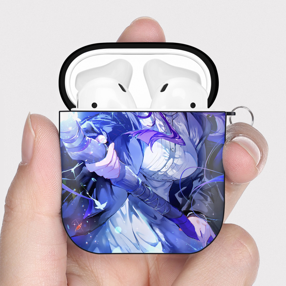 （画像用） 葬送のフリーレン Frieren AirPods 第2世代保護ケース ハードシェル ブラック 耐衝撃・防指紋・カラビナ付き
