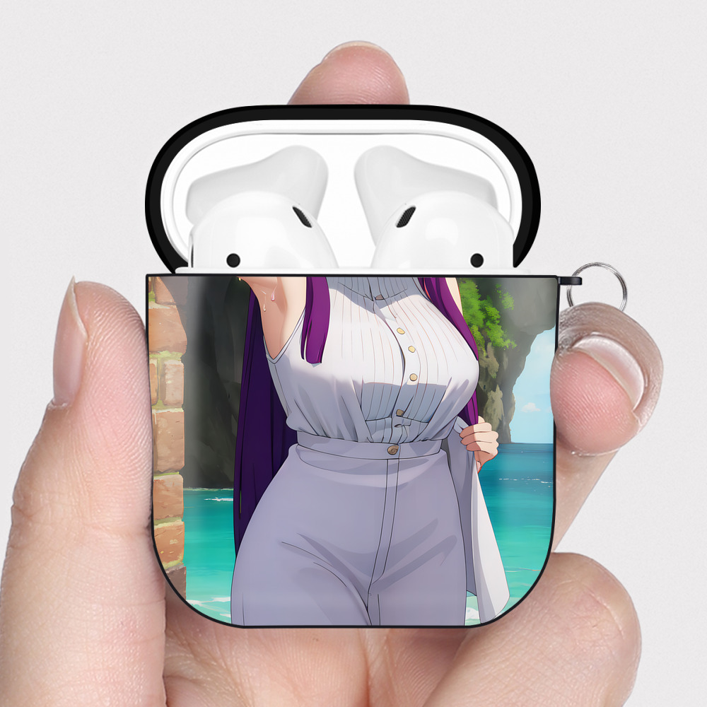（画像用） 葬送のフリーレン Frieren AirPods 第2世代保護ケース ハードシェル ブラック 耐衝撃・防指紋・カラビナ付き