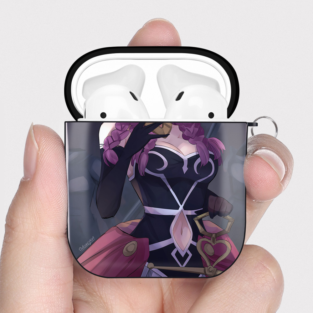 （画像用） 葬送のフリーレン Frieren AirPods 第2世代保護ケース ハードシェル ブラック 耐衝撃・防指紋・カラビナ付き