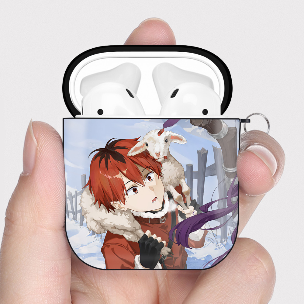 （画像用） 葬送のフリーレン Frieren AirPods 第2世代保護ケース ハードシェル ブラック 耐衝撃・防指紋・カラビナ付き