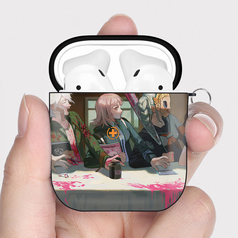 （画像用） 葬送のフリーレン Frieren AirPods 第2世代保護ケース ハードシェル ブラック 耐衝撃・防指紋・カラビナ付き