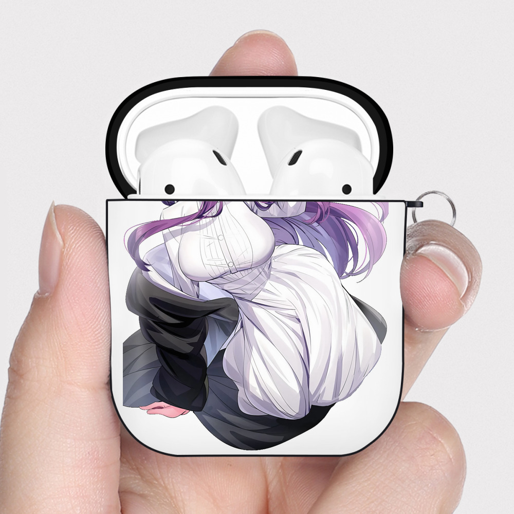 （画像用） 葬送のフリーレン Frieren AirPods 第2世代保護ケース ハードシェル ブラック 耐衝撃・防指紋・カラビナ付き