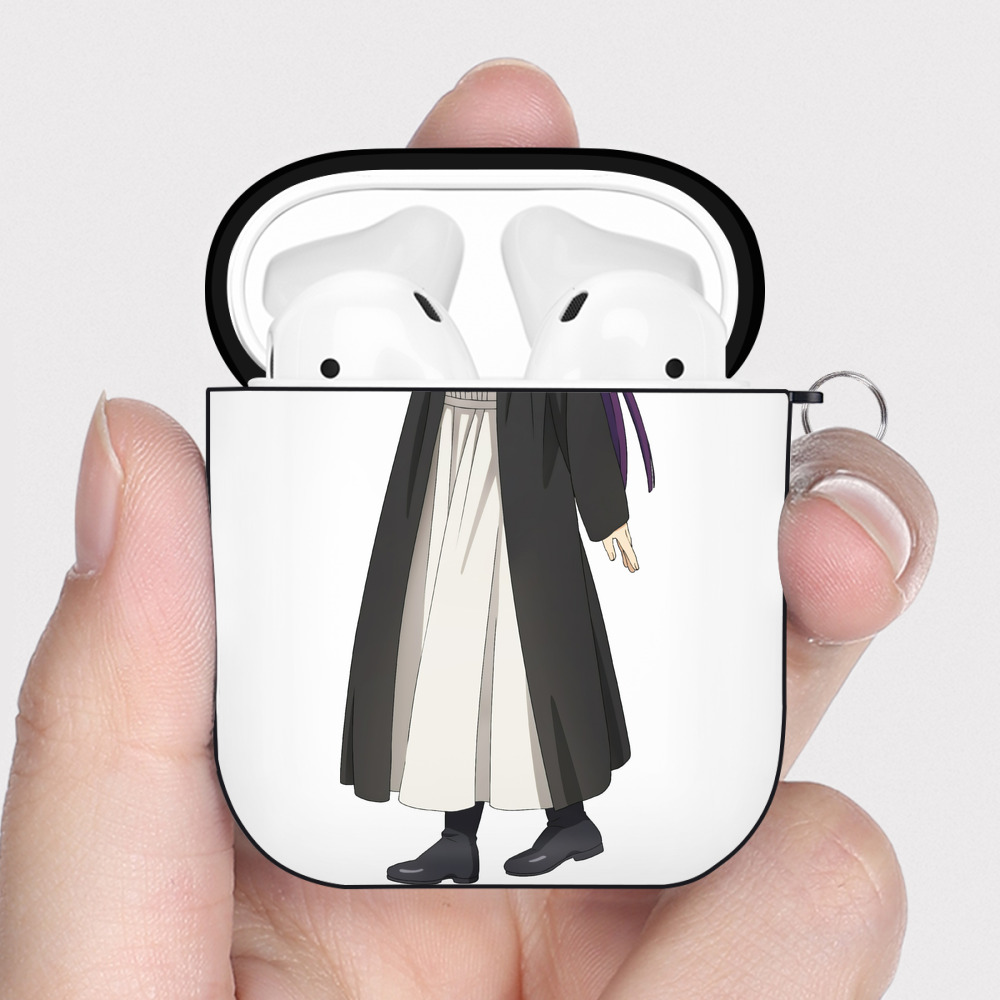 （画像用） 葬送のフリーレン Frieren AirPods 第2世代保護ケース ハードシェル ブラック 耐衝撃・防指紋・カラビナ付き