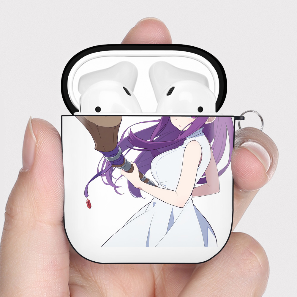 （画像用） 葬送のフリーレン Frieren AirPods 第2世代保護ケース ハードシェル ブラック 耐衝撃・防指紋・カラビナ付き