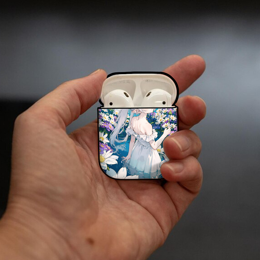 葬送のフリーレン Frieren AirPods 第2世代保護ケース ハードシェル ブラック 耐衝撃・防指紋・カラビナ付き