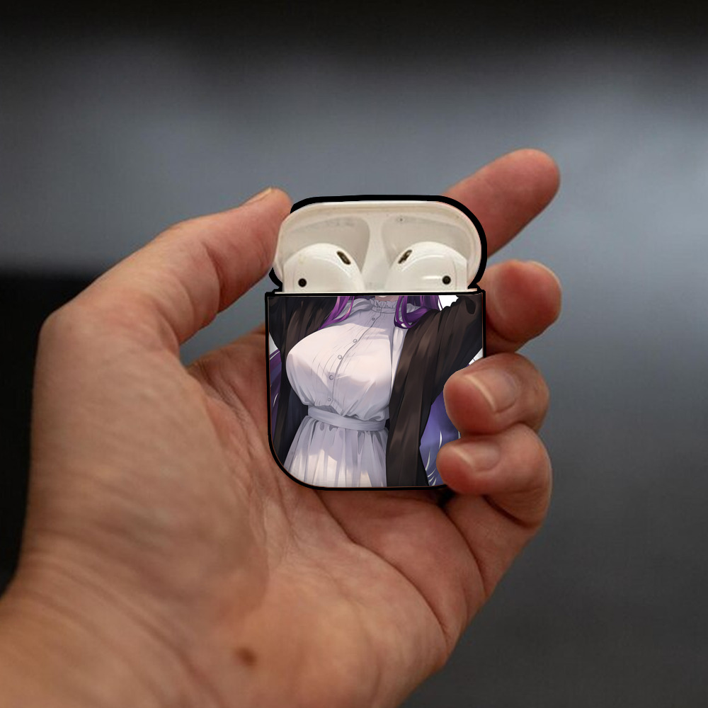 葬送のフリーレン Frieren AirPods 第2世代保護ケース ハードシェル ブラック 耐衝撃・防指紋・カラビナ付き