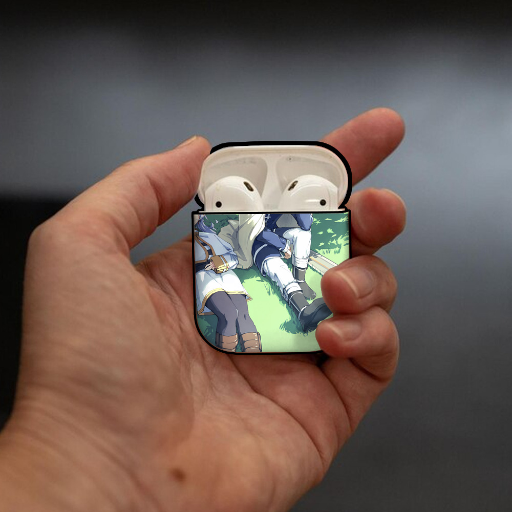 葬送のフリーレン Frieren AirPods 第2世代保護ケース ハードシェル ブラック 耐衝撃・防指紋・カラビナ付き