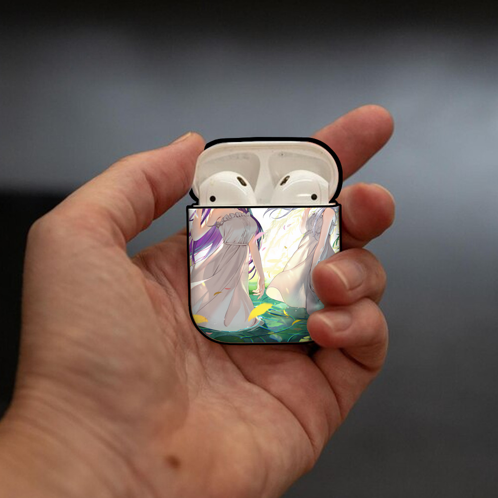 葬送のフリーレン Frieren AirPods 第2世代保護ケース ハードシェル ブラック 耐衝撃・防指紋・カラビナ付き