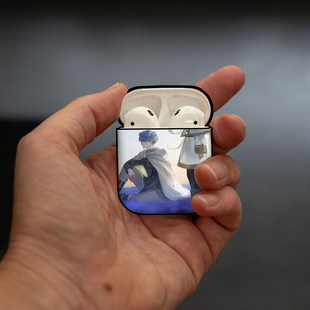 葬送のフリーレン Frieren AirPods 第2世代保護ケース ハードシェル ブラック 耐衝撃・防指紋・カラビナ付き