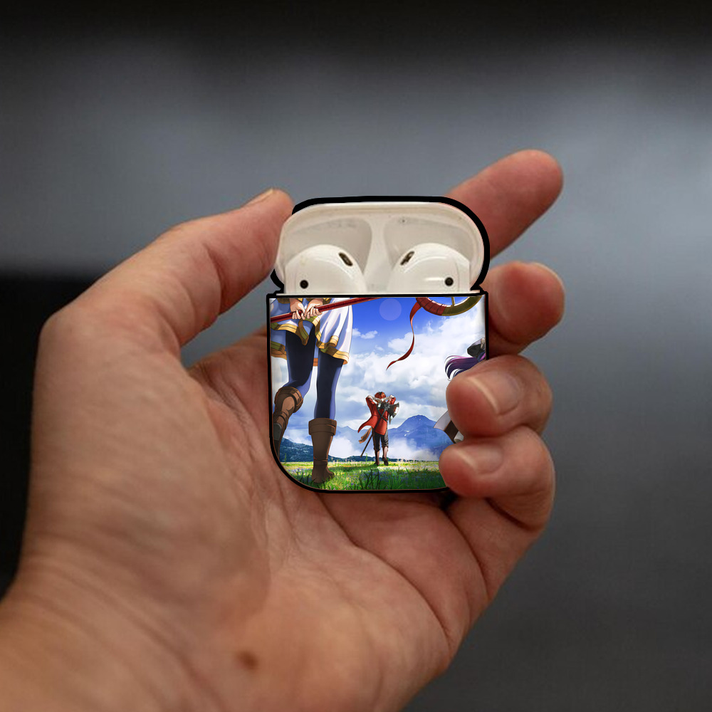 葬送のフリーレン Frieren AirPods 第2世代保護ケース ハードシェル ブラック 耐衝撃・防指紋・カラビナ付き