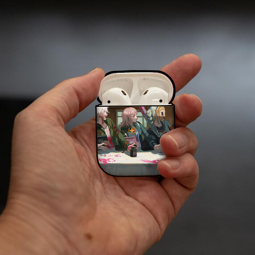 葬送のフリーレン Frieren AirPods 第2世代保護ケース ハードシェル ブラック 耐衝撃・防指紋・カラビナ付き