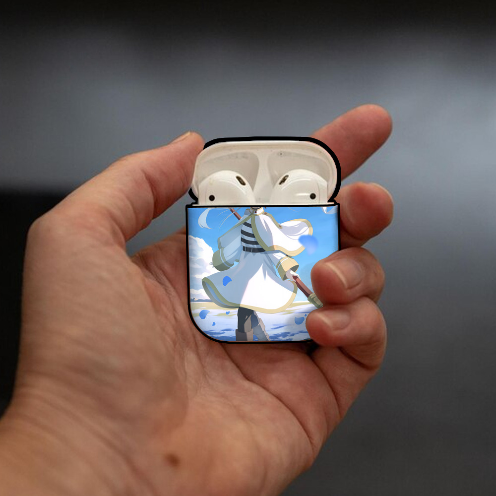 葬送のフリーレン Frieren AirPods 第2世代保護ケース ハードシェル ブラック 耐衝撃・防指紋・カラビナ付き