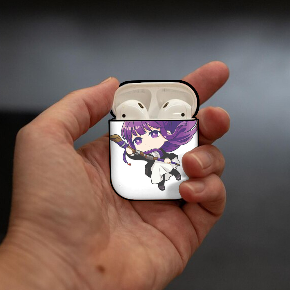 葬送のフリーレン Frieren AirPods 第2世代保護ケース ハードシェル ブラック 耐衝撃・防指紋・カラビナ付き