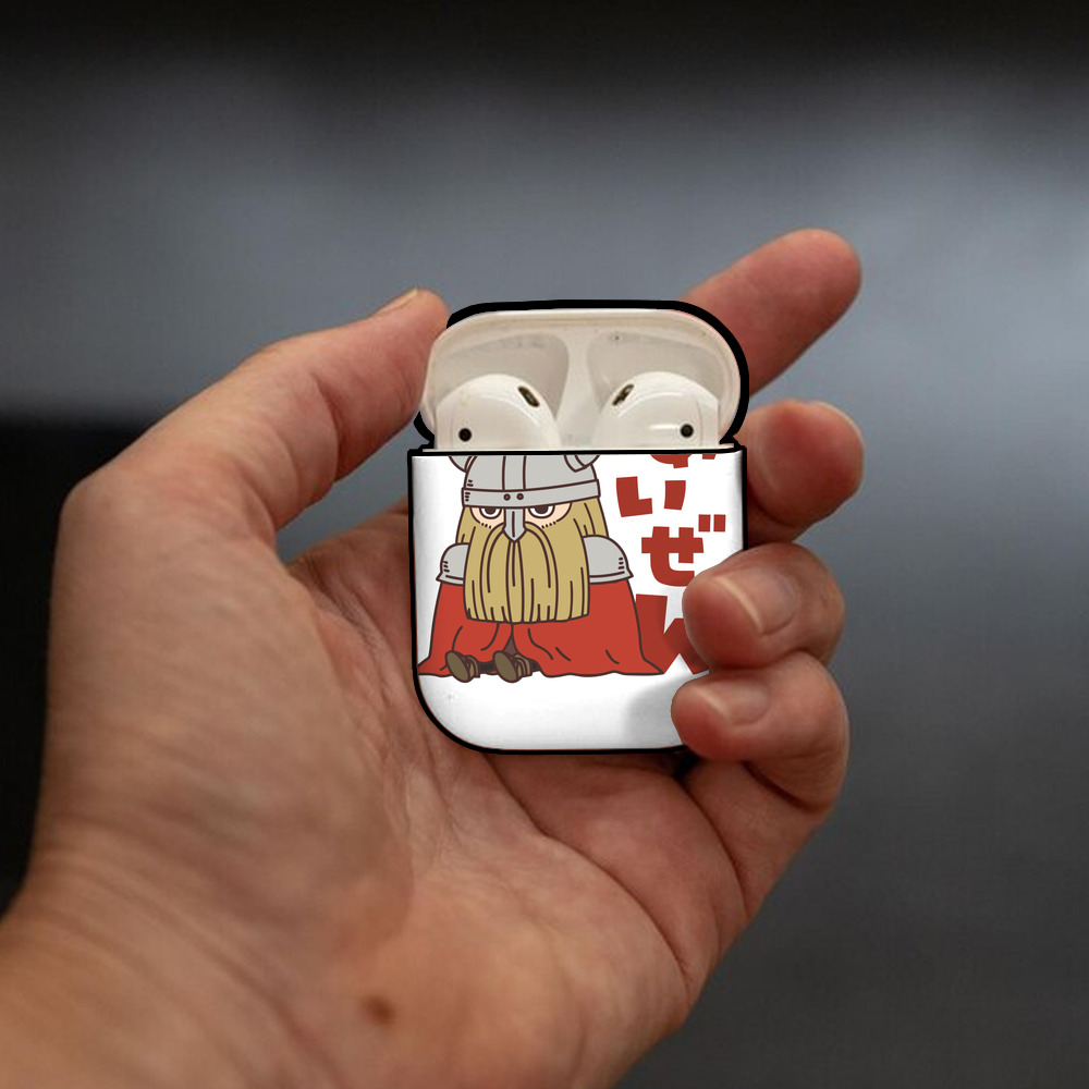 葬送のフリーレン Frieren AirPods 第2世代保護ケース ハードシェル ブラック 耐衝撃・防指紋・カラビナ付き
