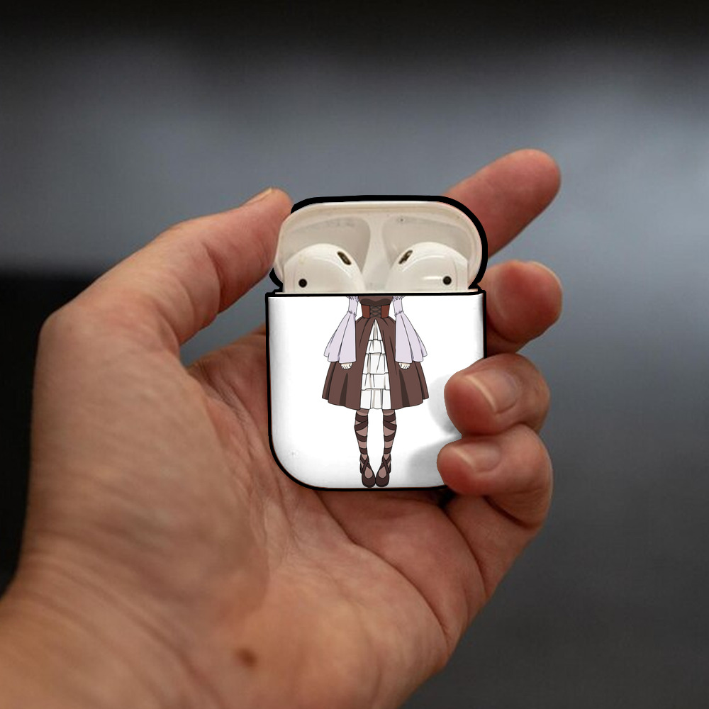 葬送のフリーレン Frieren AirPods 第2世代保護ケース ハードシェル ブラック 耐衝撃・防指紋・カラビナ付き