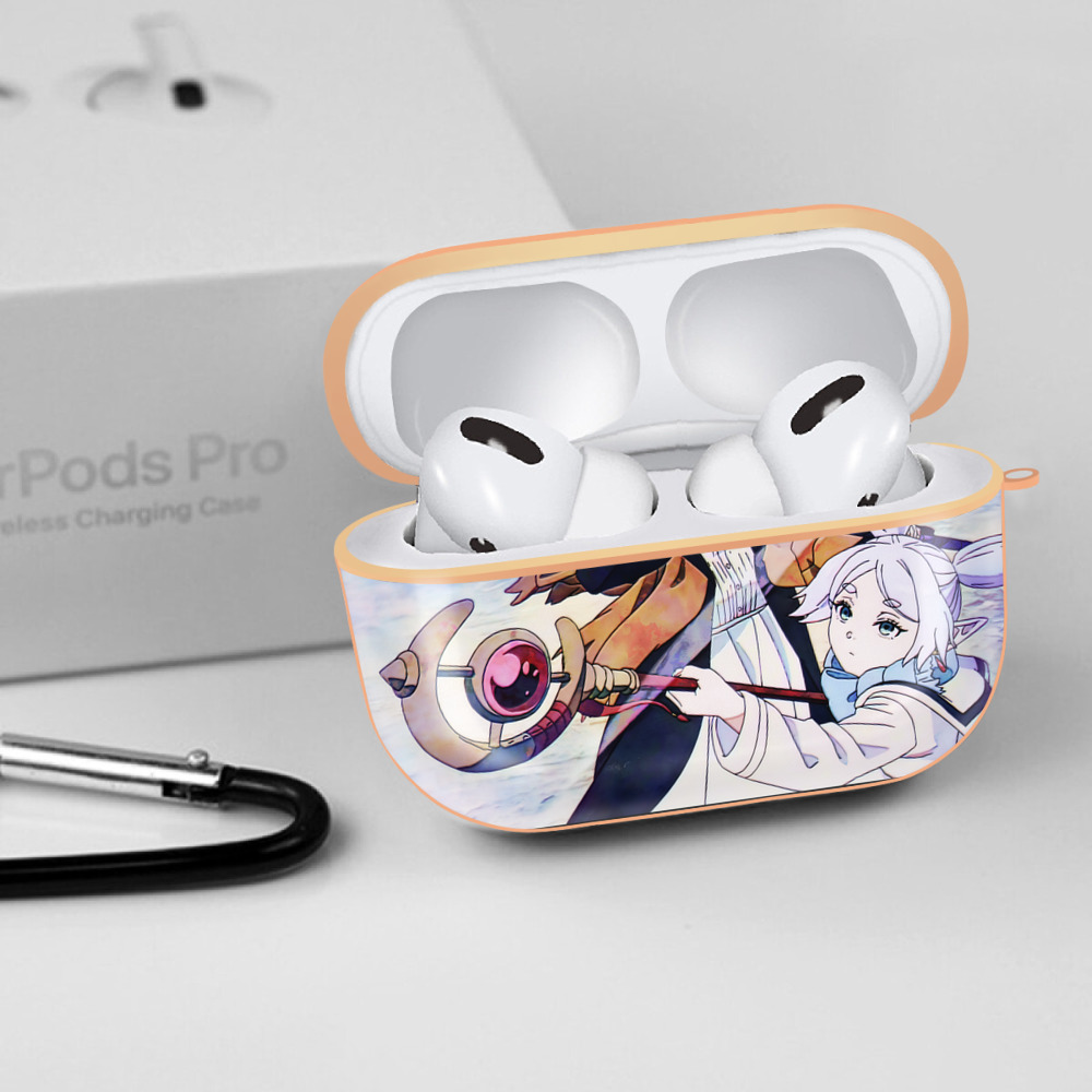 葬送のフリーレン Frieren 【AirPods Pro用】ハードシェル保護ケース｜耐衝撃・防指紋・カラビナ付き商品仕様